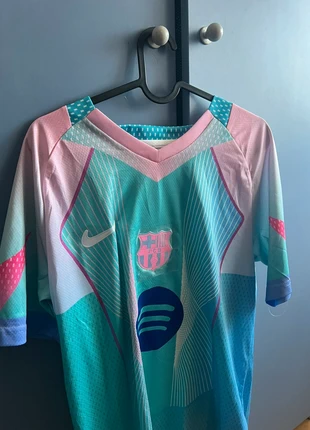 Maillot FC Barcelone, marca: Concept, estado: Novo com etiquetas, tamanho: M, €10.00, €11.20 inclui Proteção do Comprador