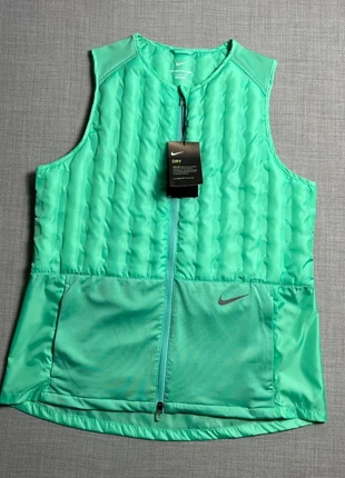 Veste sans manches Nike running Therma-Fit taille M/S, marke: Nike, zustand: Neu, mit Etikett, größe: M, 110,00 €, 116,20 € inklusive Vinted-Käuferschutz