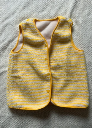 Veste polaire sans manches rayée jaune, marque: pas de marque, état: Neuf sans étiquette, taille: S / 36 / 8, 25,00 €, 26,95 € Protection acheteurs incluse