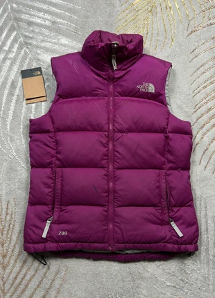 Doudoune sans manche the north face 700 violet logo brodé argenté devant / derrière, brand: The North Face, condizioni: Buone, taglia: S / IT 40 / EU 36, €32.00, €34.30 include la Protezione acquisti Pro