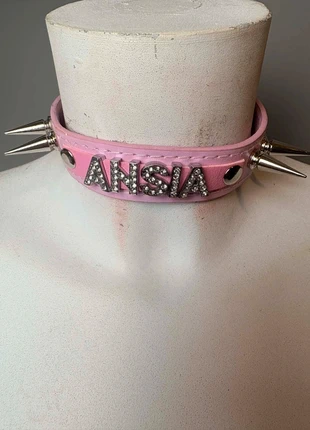 Chocker rosa da donna con scritta, brand: Lolita, condizioni: Ottime, €26.00, €28.00 include la Protezione acquisti
