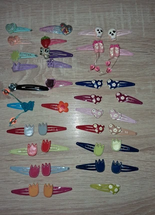 Lot 37 barrettes fille cœur tulipe, état: Très bon état, 5,00 €, 5,95 € Protection acheteurs incluse