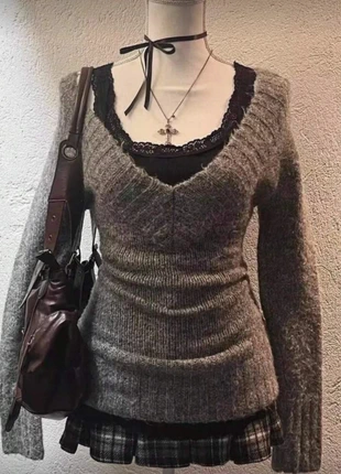 Pull vintage y2k gris, merk: Vintage Dressing, staat: Heel goed, maat: S / 36 / 8, € 23,00, € 24,85 inclusief Kopersbescherming