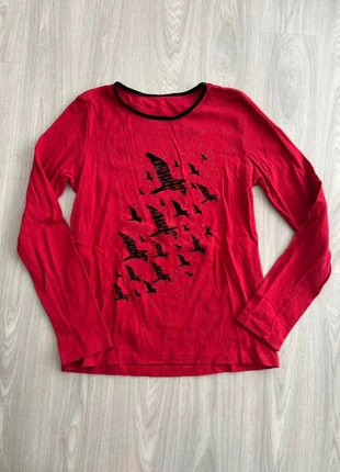 T-shirt manches longues rouge – Motif oiseaux – Taille M, marque: Strass, état: Bon état, taille: M / 38 / 10, 4,00 €, 4,90 € Protection acheteurs incluse