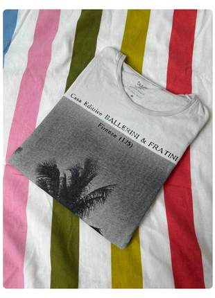 T-shirt Jules taille S blanc imprimé photo palmier noir, brand: Jules, condizioni: Buone, taglia: S, €1.00, €1.75 include la Protezione acquisti