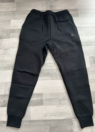 Jogging ancien Nike tech taille M neuf avec étiquette, brand: Nike, condition: New with tags, size: M, €64.90, €68.85 includes Buyer Protection
