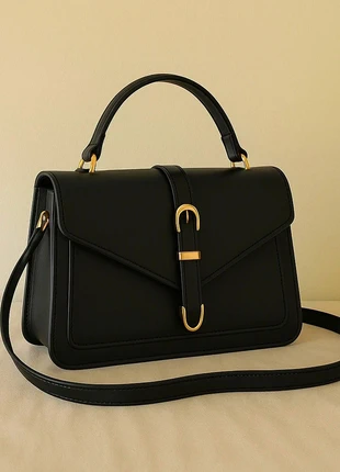 Sac fermoir magnétique noir femme - rétro, bandoulière réglable, style chic, brand: Zara, condition: Very good, €21.00, €22.75 includes Buyer Protection Pro