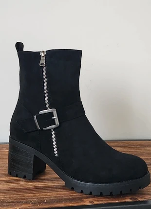 Bottines noire suédine à boucle, brand: Findlay, condition: New without tags, size: 37, €35.00, €37.45 includes Buyer Protection Pro
