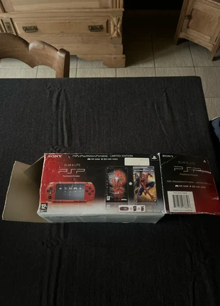 Boîte vide psp édition limitée Spiderman, état: Satisfaisant, 25,00 €, 26,95 € Protection acheteurs incluse