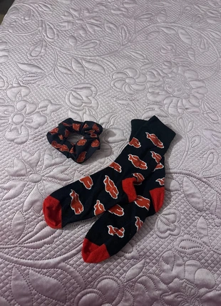 akatsuki calzini + elastico, brand: Naruto, condizioni: Buone, taglia: M | 39-42, €3.50, €4.38 include la Protezione acquisti