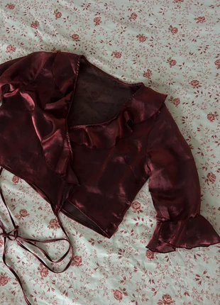 Ruffled wrap around blouse, brand: Vintage Dressing, condizioni: Ottime, taglia: L / IT 44 / EU 40, €15.00, €16.45 include la Protezione acquisti