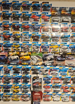 Hotwheels, merk: Hot Wheels, staat: Nieuw zonder prijskaartje, maat: Prematuur, tot 44 cm, € 1,00, € 1,75 inclusief Kopersbescherming
