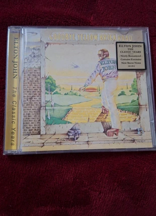 Cd Elton John- goodbye yellow brick road, staat: Heel goed, € 5,00, € 5,95 inclusief Kopersbescherming