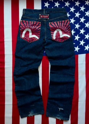 Evisu 2000’s Japenese Denim Rare Double Logo Baggy Jeans W/ Red Leather Detailing, marque: Evisu, état: Très bon état, taille: W30 | FR 40, 124,99 €, 131,94 € Protection acheteurs incluse