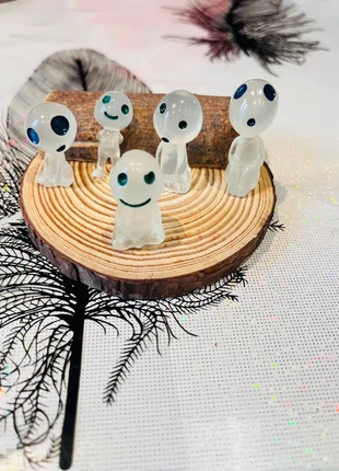 Lot 5 Kodoma Totoro Ghibli, marque: Studio Ghibli, état: Très bon état, 8,00 €, 9,10 € Protection acheteurs incluse