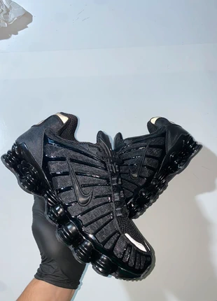 Nike Shox Noire Homme Taille 43, marca: Nike, estado: Muito bom, tamanho: 43, €79.00, €83.65 inclui Proteção do Comprador Pro