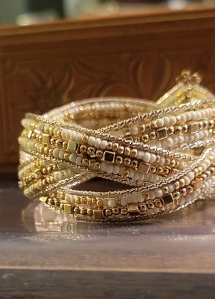 Bracelet à perles blanches et doré, marque: Vintage Dressing, état: Neuf sans étiquette, 6,00 €, 7,00 € Protection acheteurs incluse