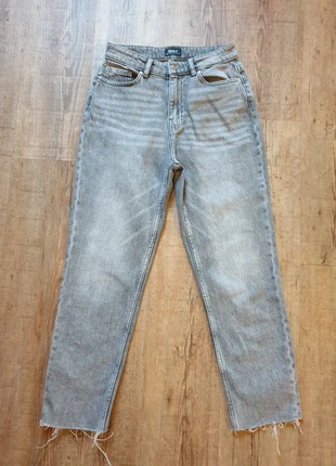Graue Jeans Only, merk: ONLY, staat: Heel goed, maat: S / 36 / 8, € 10,00, € 11,20 inclusief Kopersbescherming