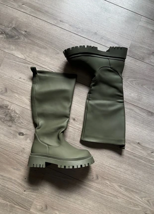 Groene Chunky Hoge Laarzen, merk: Trendy, staat: Nieuw zonder prijskaartje, maat: 36, € 29,99, € 32,19 inclusief Kopersbescherming
