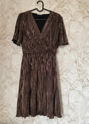 Robe de fête, marque: Gémo, état: Très bon état, taille: M / 38 / 10, 5,00 €, 5,95 € Protection acheteurs incluse