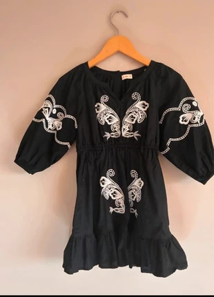 Girls f&f black and white boho dress age 6 to 7 years, brand: F&F, condition: Very good, size: 6 years / 116 cm, £2.50, £3.00 includes Buyer Protection