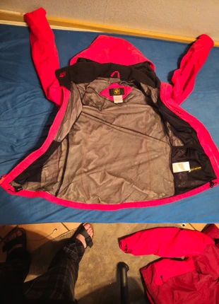 Jack wolkskin damen jacke, brand: Jack Wolfskin, condizioni: Ottime, taglia: S / IT 40 / EU 36, €25.00, €26.95 include la Protezione acquisti