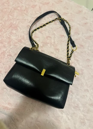 mini sac noir vernis neuf, marque: Vintage Dressing, état: Neuf sans étiquette, 4,00 €, 4,90 € Protection acheteurs incluse