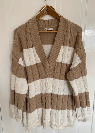 Stradivarius knitted jumper size L, brand: Stradivarius, condition: Very good, size: M / UK 12-14, £8.00, £9.10 includes Buyer Protection