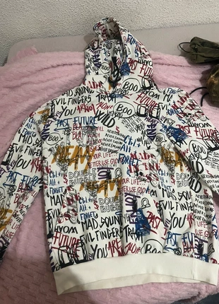 sudadera letras rollo graffity, marque: Bershka, état: Très bon état, taille: L, 17,00 €, 18,55 € Protection acheteurs incluse