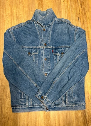 Veste jeans Levi’s Trucker Jacket 1988 | Vintage 70503 | Denim Bleu | Taille M, marque: Levi's, état: Très bon état, taille: M, 73,00 €, 77,35 € Protection acheteurs incluse