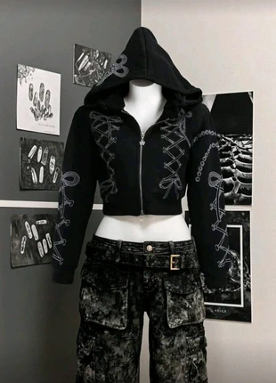 Sudadera Y2K, marque: y2k, état: Neuf sans étiquette, taille: M / 38 / 10, 20,00 €, 21,70 € Protection acheteurs incluse