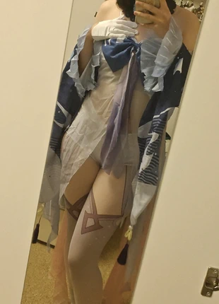 Kokomi cosplay Asian XL, merk: vinted, staat: Heel goed, maat: XL / 42 / 14, € 17,50, € 19,08 inclusief Kopersbescherming