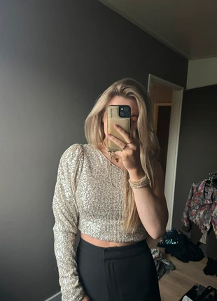 Glitter top | off shoulder top | maat S, merk: boutique, staat: Nieuw zonder prijskaartje, maat: S / 36 / 8, € 30,00, € 32,20 inclusief Kopersbescherming