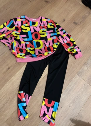 Ensemble streetwear, brand: Shein, condizioni: Nuovo senza cartellino, taglia: 10 anni / 140 cm, €3.00, €3.85 include la Protezione acquisti