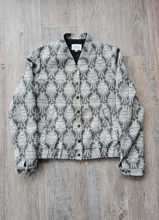 Blouson veste boutonné Design Femme Sezane à motif taille M grise et dorée, marca: Sézane, estado: Muy bueno, tamaño: M / 38 / 10, 70,00 €, 74,20 € Protección al comprador incluida