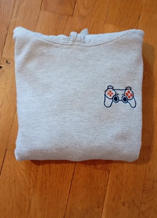 Sweat brodé, état: Très bon état, taille: 11 ans / 146 cm, 8,00 €, 9,10 € Protection acheteurs incluse