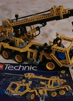 Lego technic camion grue, brand: LEGO Technic, condition: Very good, size: One size, €70.00, €74.20 includes Buyer Protection