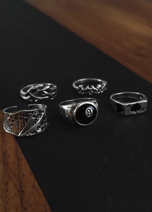 Lot de 5 bagues Y2K Goth Gothique Grunge Homme Man, brand: CHROME, condition: Very good, size: Adjustable, €10.00, €11.20 includes Buyer Protection