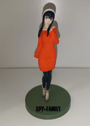 Figurine Yor Forger Spy x Family 01, état: Très bon état, taille: Taille unique, 15,00 €, 16,45 € Protection acheteurs incluse