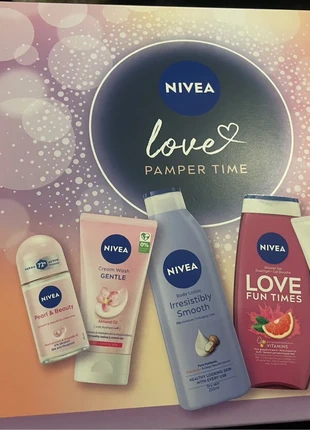 Nivea gift set, brand: Nivea, condition: New with tags, £10.00, £11.20 includes Buyer Protection