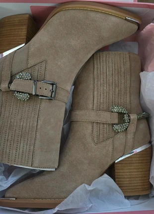 Bottes beige daim alma en pena, brand: Alma en Pena, condition: New with tags, size: 38, €98.00, €103.60 includes Buyer Protection