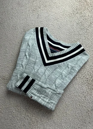 Pull Tommy Hilfiger gris Taille S Homme, marke: Tommy Hilfiger, zustand: Sehr gut, größe: S, 22,00 €, 23,80 € beinhaltet Vinted-Käuferschutz Pro