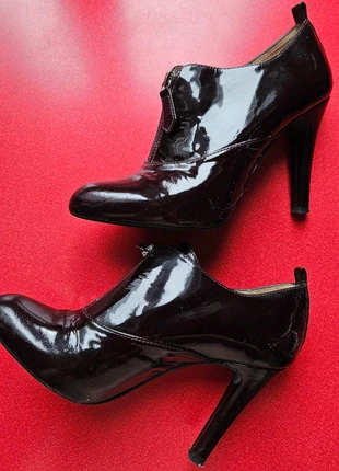 Bottines à talon chaussures à talons marrons glacé, marque: Unisa, état: Très bon état, taille: 37.5, 5,00 €, 5,95 € Protection acheteurs incluse