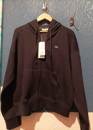 Sudadera azul marino de Lacoste. Talla 44, marca: Lacoste, estado: Nuevo con etiquetas, tamaño: XXL / 44 / 16, 80,00 €, 84,00 € Protección al comprador incluida