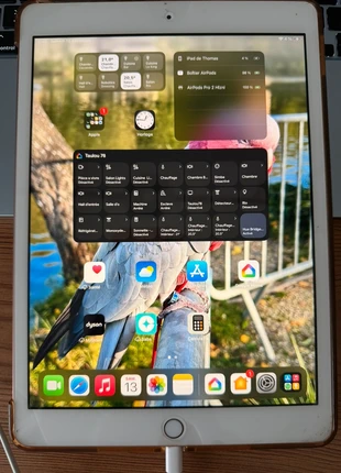 iPad 7 gn 32 GO rose or, marque: Apple, état: Très bon état, 110,00 €, 116,20 € Protection acheteurs incluse