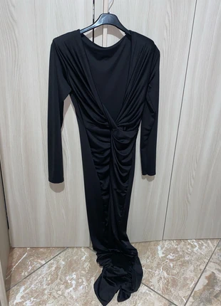 vestito lungo con spacco frontale e intreccio, scollo abbastanza profondo e con spalline imbottite, marque: Vestito, état: Très bon état, taille: Taille unique, 9,00 €, 10,15 € Protection acheteurs incluse