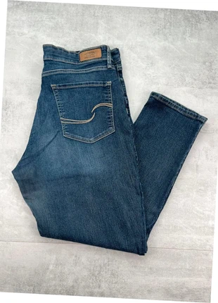 jean Levi’s W32 FR44 taille haute modern slim bleu marine 4622, marque: Levi's, état: Très bon état, taille: M / 38 / 10, 14,00 €, 15,40 € Protection acheteurs (Pro) incluse