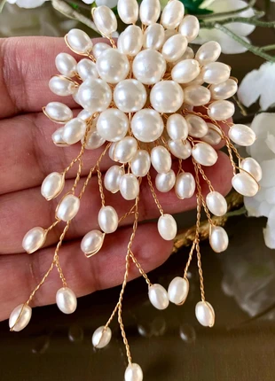 Broche, staat: Heel goed, € 7,00, € 8,05 inclusief Kopersbescherming