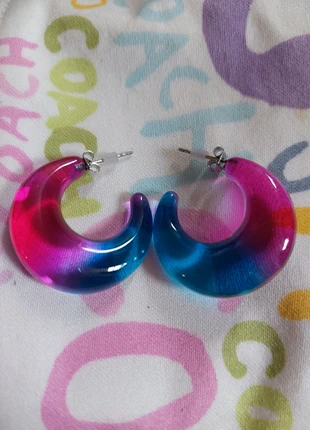 Pink & Blue Ombre Acrylic Hoop Earrings – Y2K Vibe 🌈, brand: Claire's, condition: New without tags, £2.00, £2.80 includes Buyer Protection