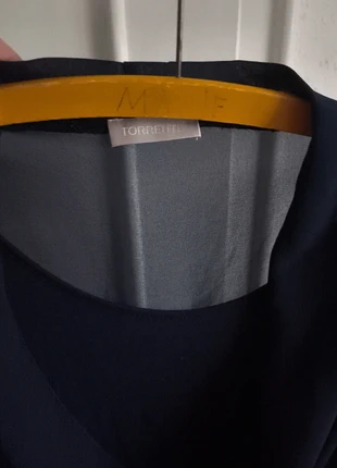 Blouse en voile viscose mélangée bleu marine Torrente Taille 38-40 neuve, merk: Torrente, staat: Nieuw zonder prijskaartje, maat: M / 38 / 10, € 3,90, € 4,80 inclusief Kopersbescherming